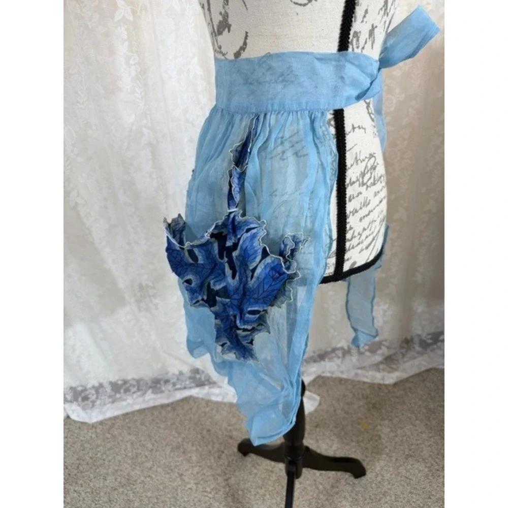 Vintage Sheer Blue Organza Half Apron Large Leaf Pockets Cottagecore Retro